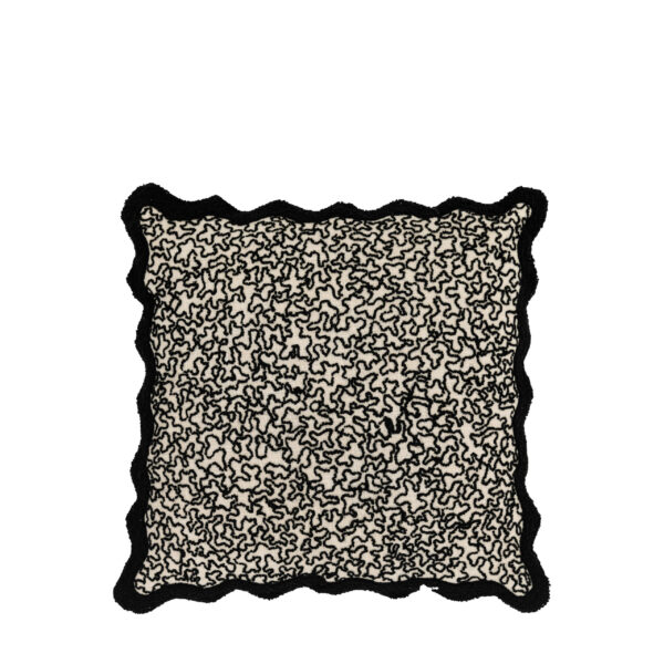 Foreness Cushion – Black