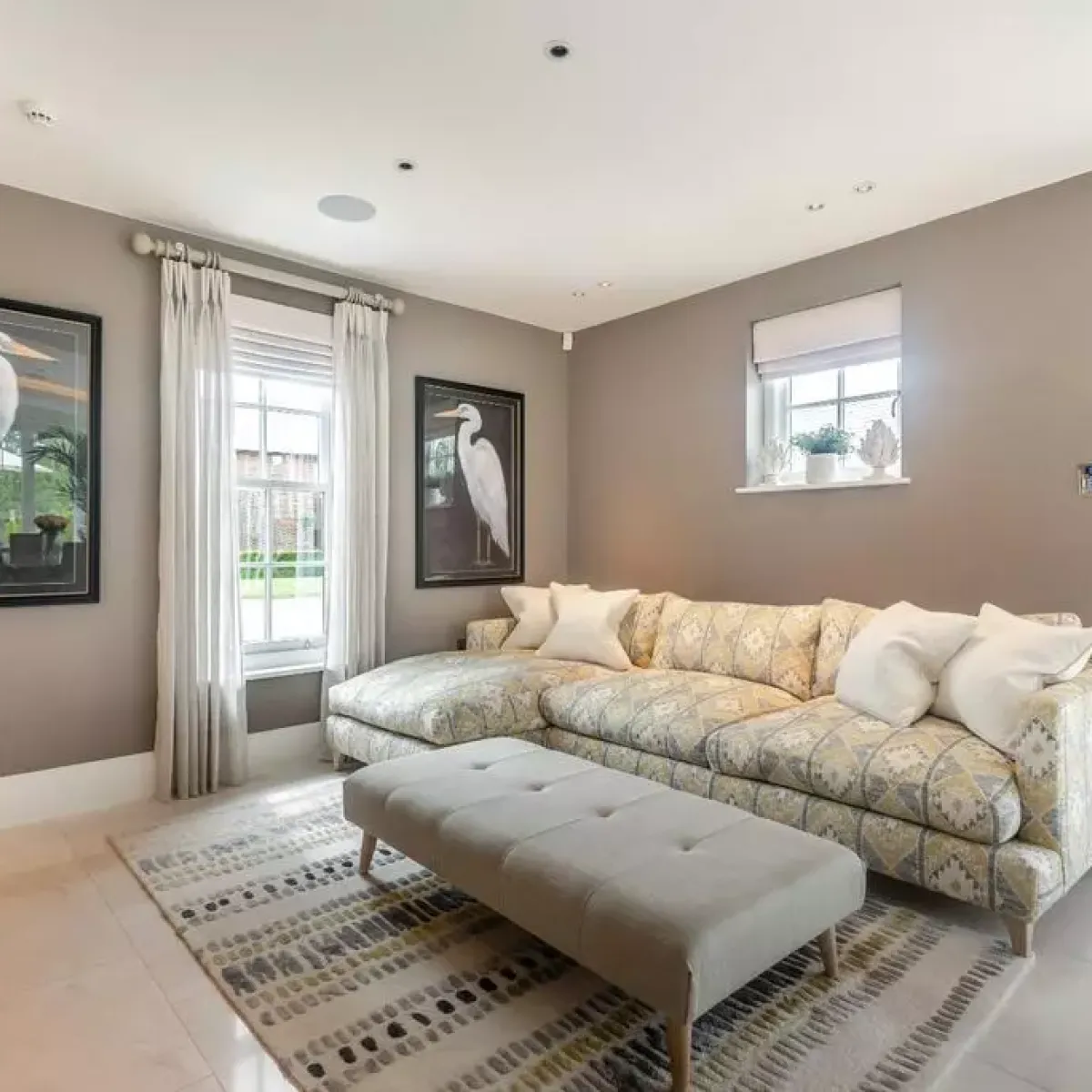 Atlantic Interiors Home Hero Bed & Lamp